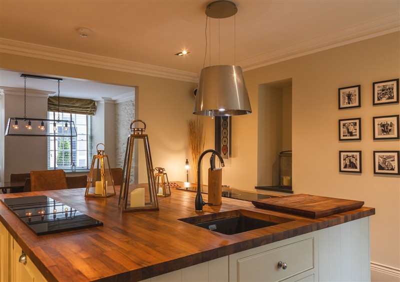 The kitchen (photo 2) at George House, Dartmouth