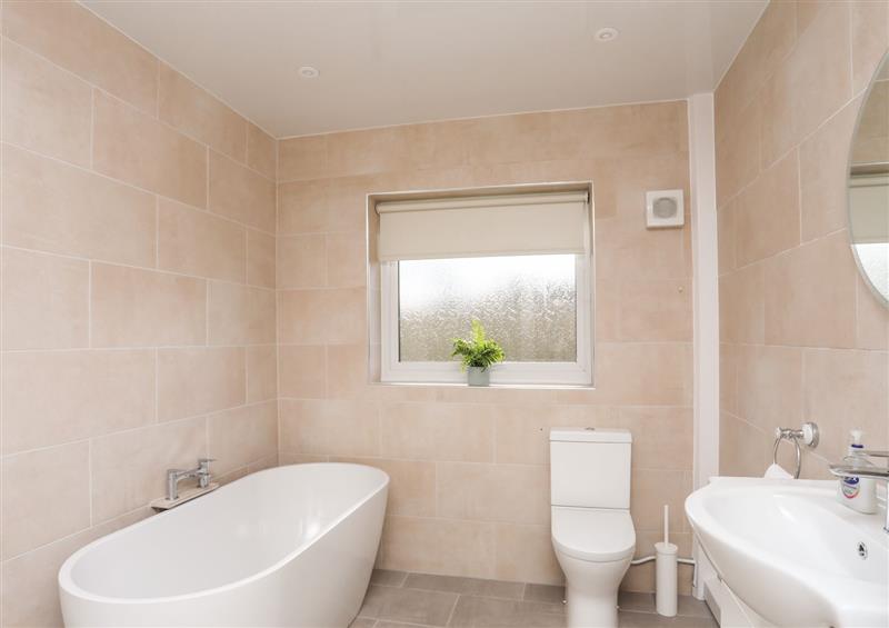 The bathroom at Ger Y Llan, Bodffordd near Llangefni