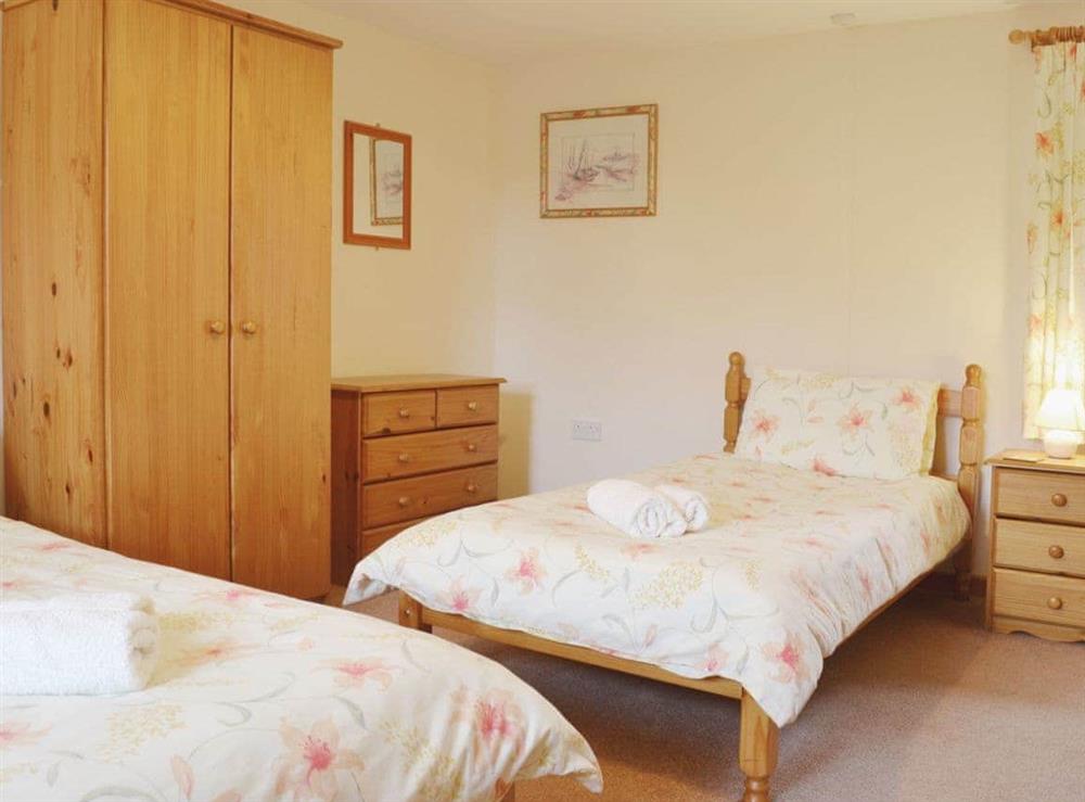 Twin bedroom (photo 2) at Ger-y-Llan in Nebo, Aberaeron, Ceredigion., Dyfed