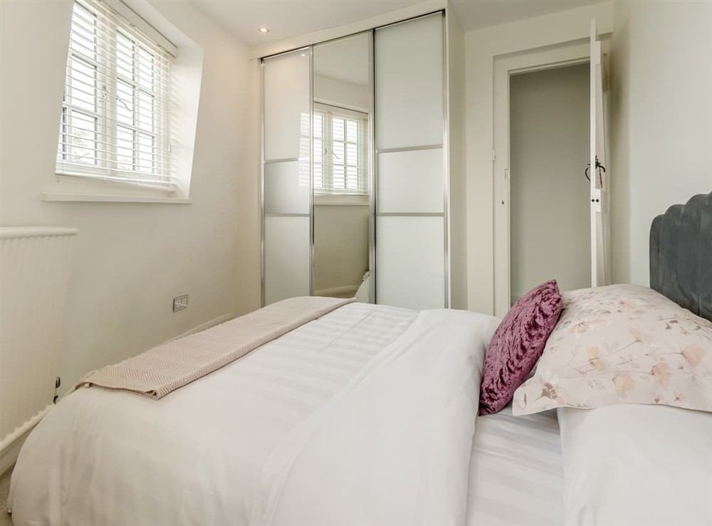 Double bedroom (photo 6) at Gibbett Mill in Chester, Cheshire