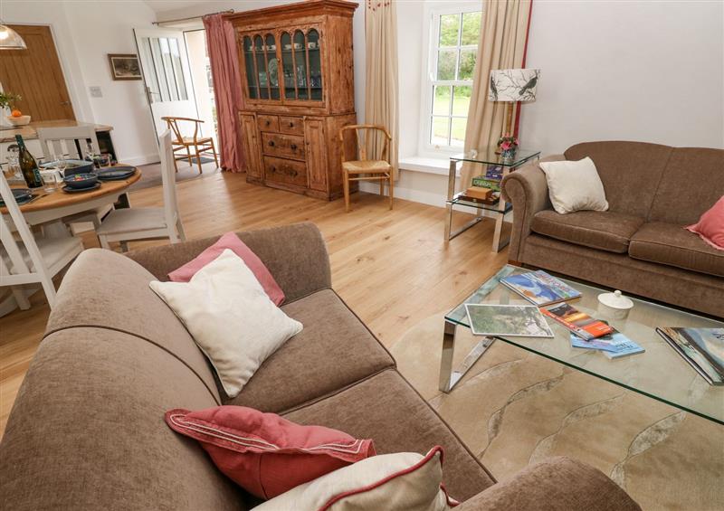 Relax in the living area at Gilly Skyber, Garras near Mawgan