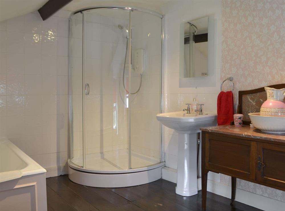 Bathroom with separate shower cubicle at Gilmore House in Alston, Cumbria