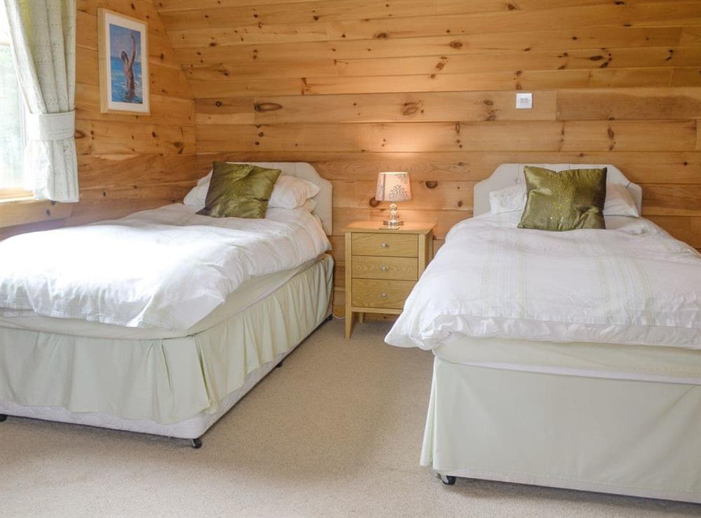 Comfortable twin bedroom at Gilnockie in Kippford, near Dalbeattie, Kirkcudbrightshire
