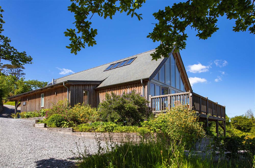Gitcombe Retreat, designed by award-winning architects Roderick James at Gitcombe Retreat, Dartmouth