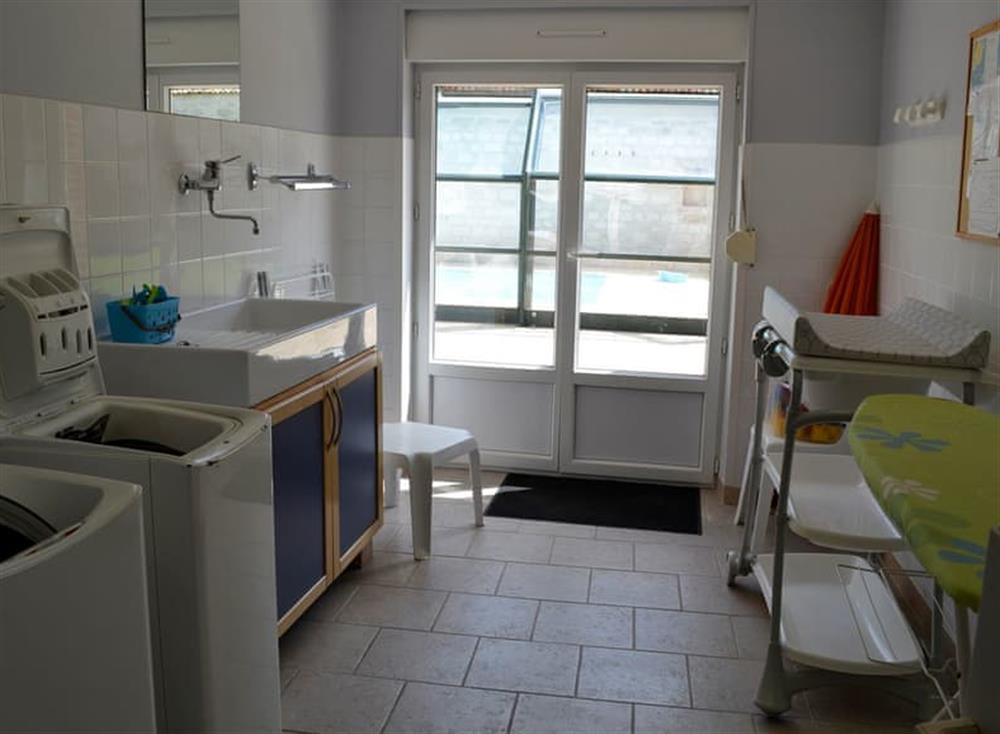 Utility room at Gite de Saint-Nicolas in Chaourse, Picardy, France