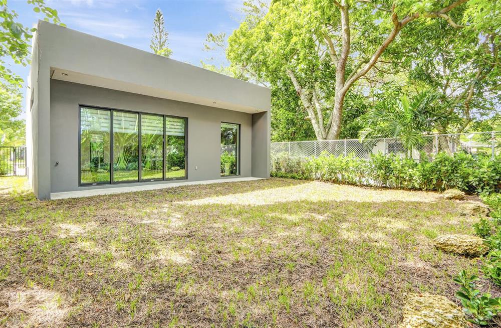 Gladeview House
