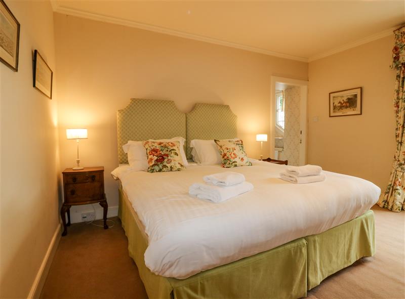 This is a bedroom (photo 2) at Glamis House, Glamis near Forfar