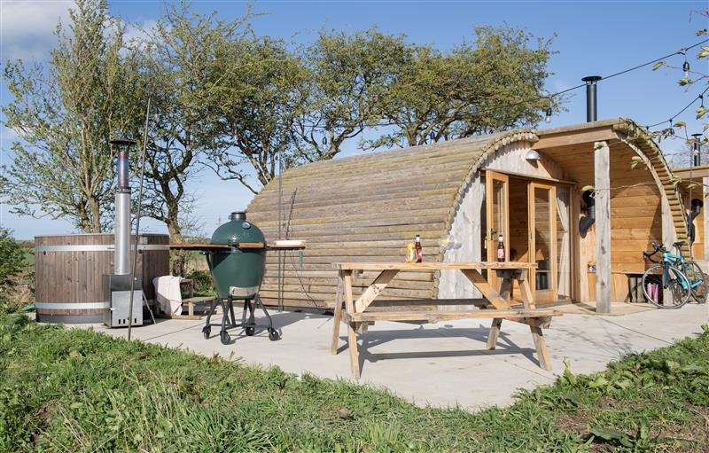 The setting of Glamping Pod 1 Comfort