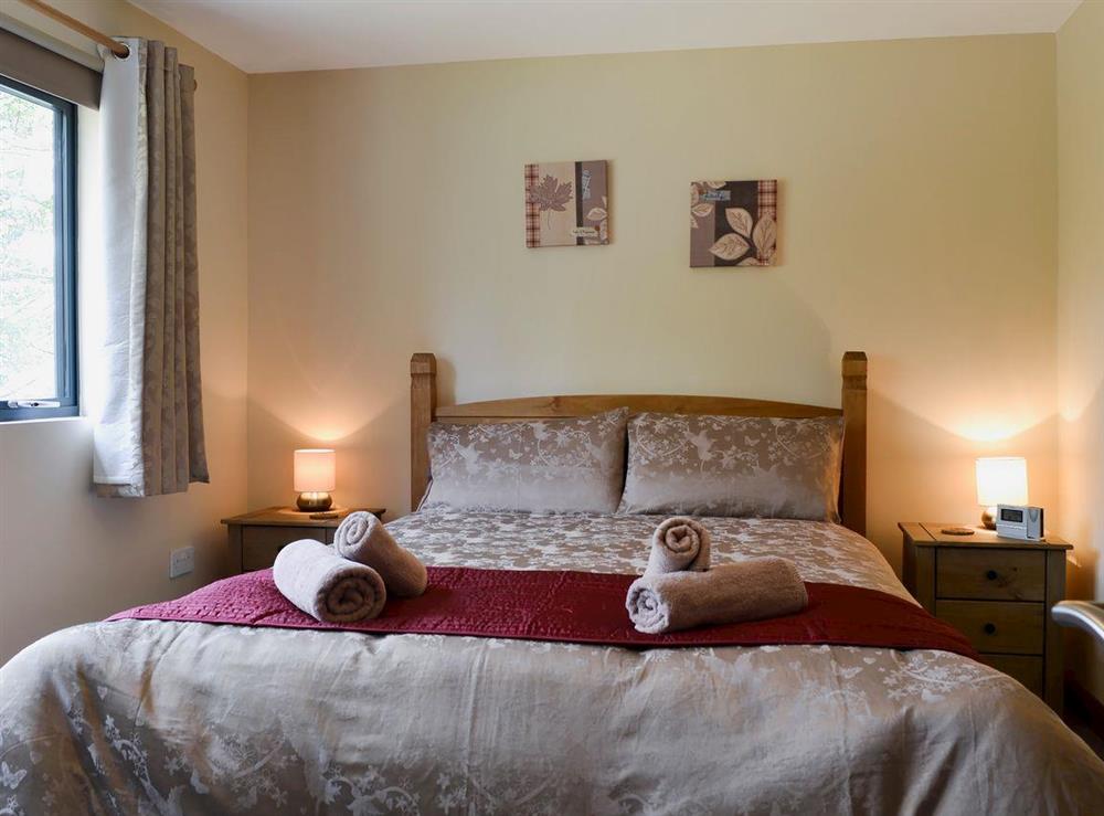 Romantic double bedroom at Glan Y Gors in Beddgelert, Gwynedd