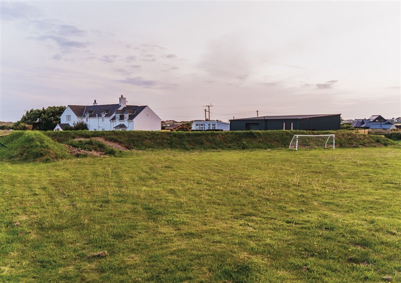 Outside at Glanllyn Bach, Rhosneigr