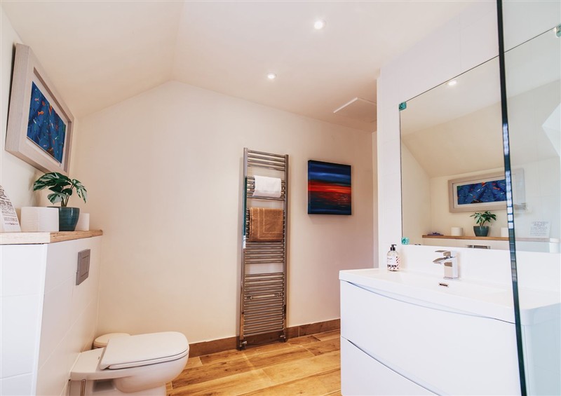 The bathroom (photo 4) at Glanllyn Bach, Rhosneigr
