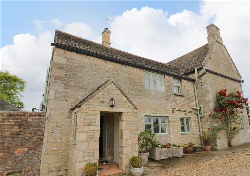 This is the setting of Glapthorn Manor at Glapthorn Manor, Glapthorn near Oundle