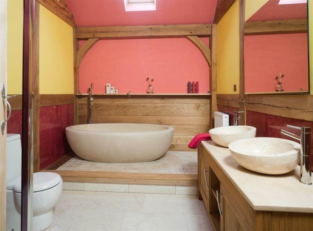 Bathroom at Glas Y Dorlan in Felindre, Powys