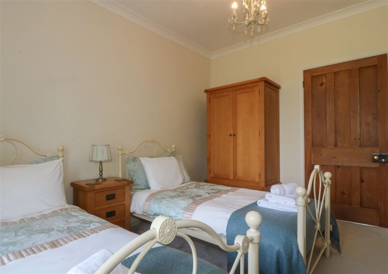 One of the 3 bedrooms (photo 2) at Glasfryn, Llandwrog