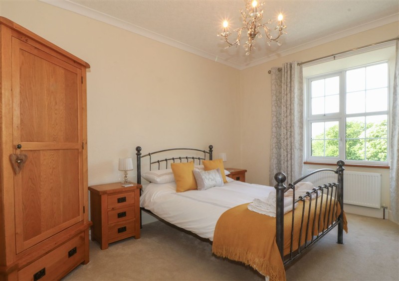 One of the 3 bedrooms (photo 4) at Glasfryn, Llandwrog