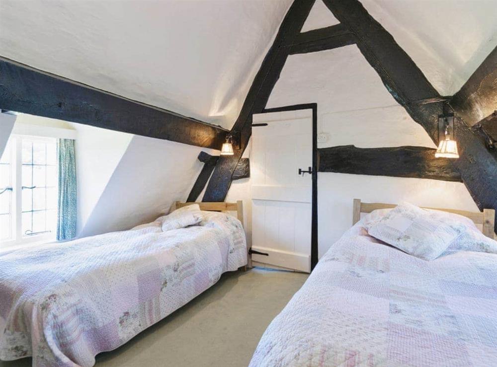Twin bedroom at Glebe Cottage in Callow End, Worcester., Worcestershire
