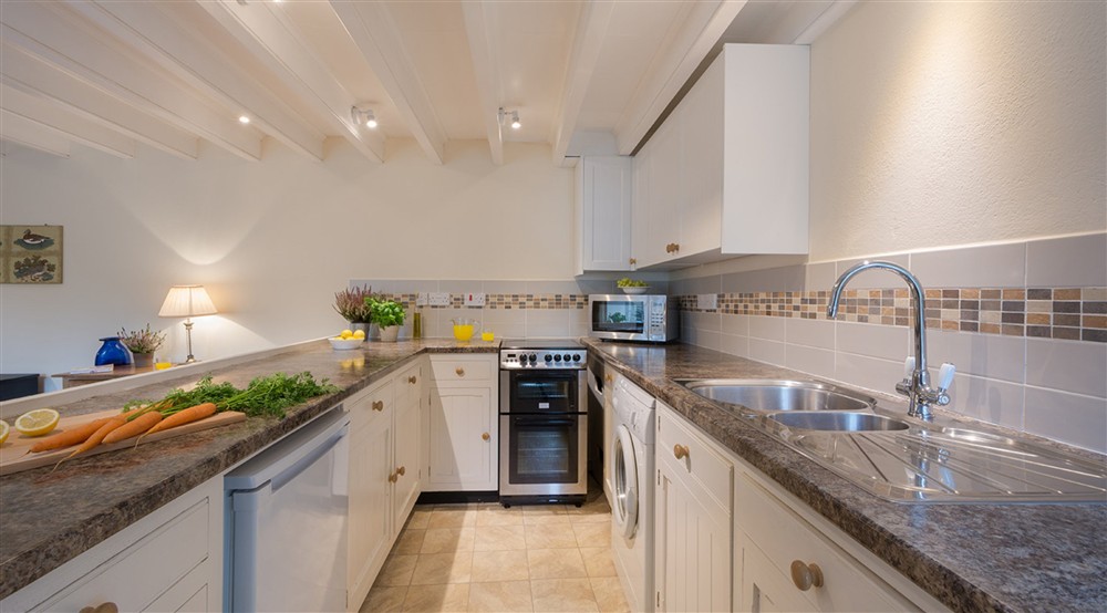 The kitchen (photo 2) at Glebe Cottage in Falmouth, Cornwall