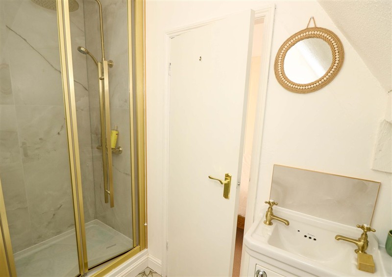 Bathroom at Glebe Garth, Chale near Niton