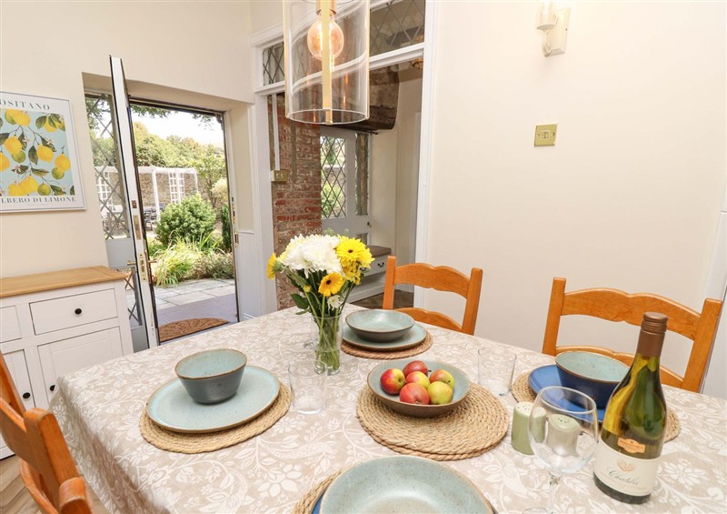 The dining area (photo 2) at Glebe Garth, Chale near Niton