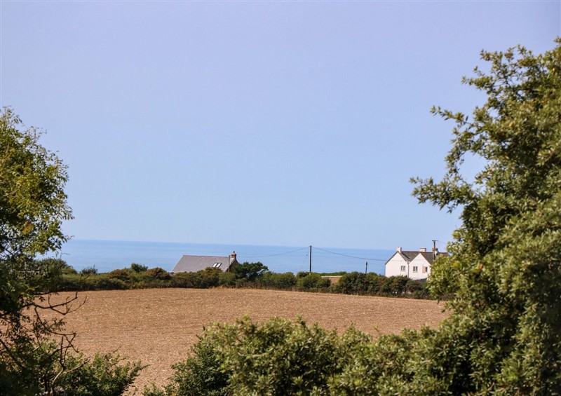 This is the setting of Glebe Garth (photo 2) at Glebe Garth, Chale near Niton