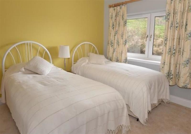 Bedroom at Glen View Lodge, Drumnadrochit
