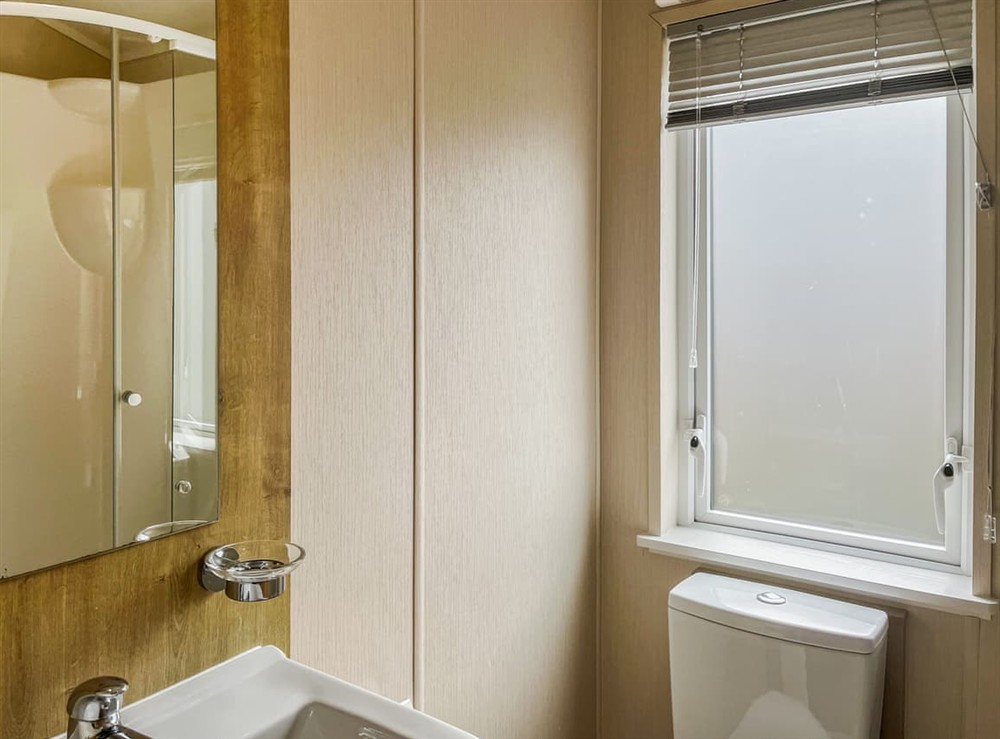 Bathroom (photo 2) at Glen View Lodge in Dunbar, East Lothian