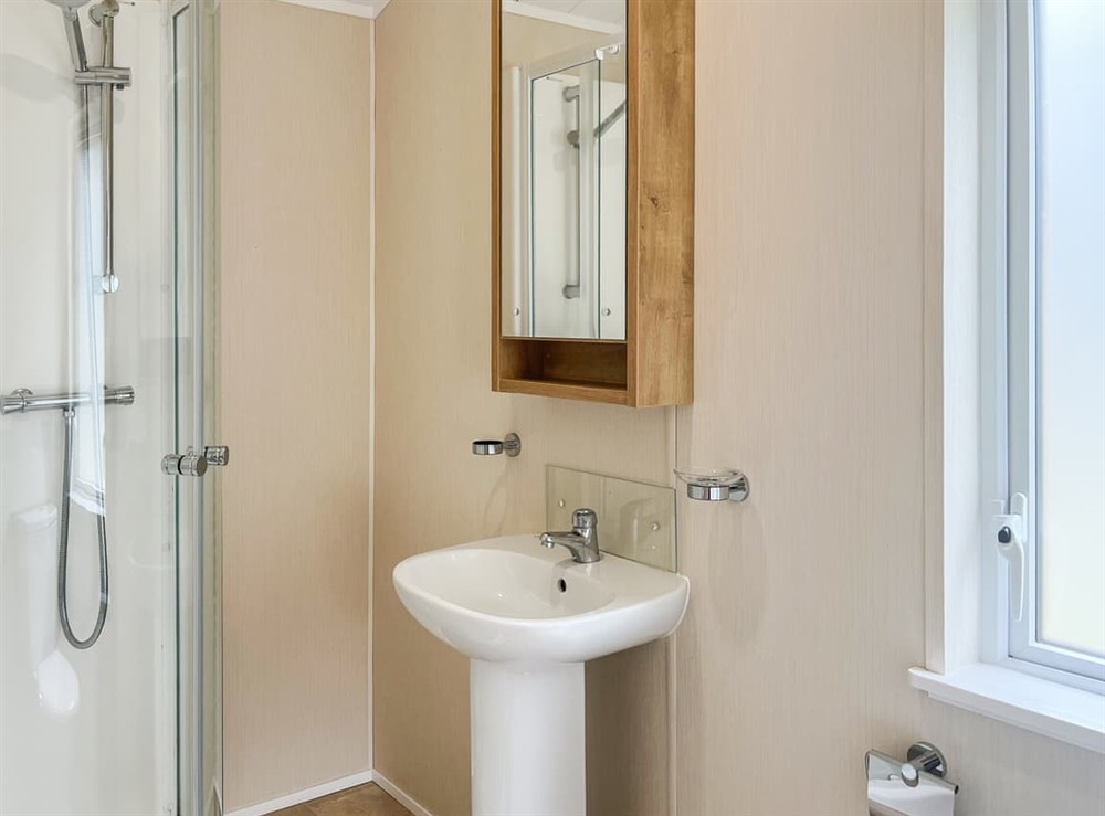 Bathroom at Glen View Lodge in Dunbar, East Lothian