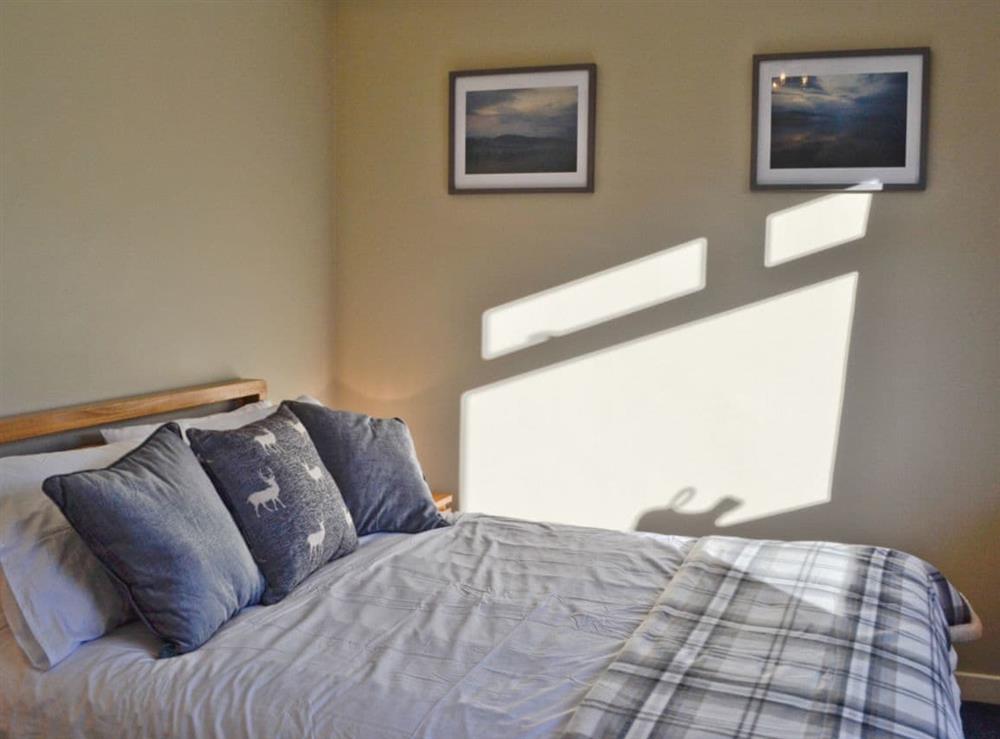 Double bedroom (photo 2) at Glencairn in Langbank, near Port Glasgow, Glasgow and the Clyde Valley, Renfrewshire