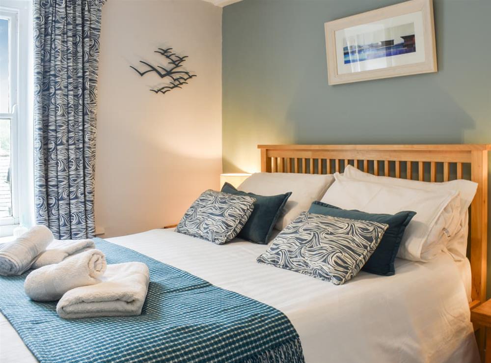 Double bedroom at Glenhowen in Robin Hoods Bay, near Whitby, North Yorkshire