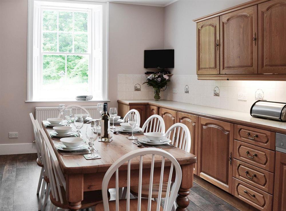 Inviting dining room at Brow Cottage, 