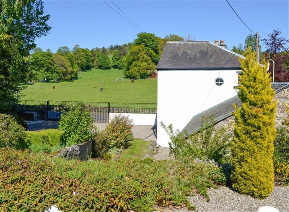 Glenshieling Lodge in Rattray, near Blairgowrie, Perthshire sleeps 4