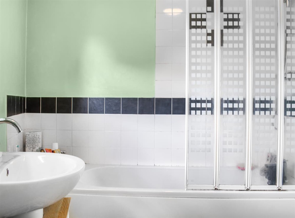 Bathroom at Glenview Cottage in Horrabridge, near Tavistock, Devon