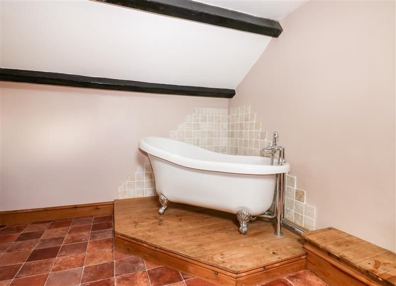 The bathroom (photo 3) at Glenwood House, Brough