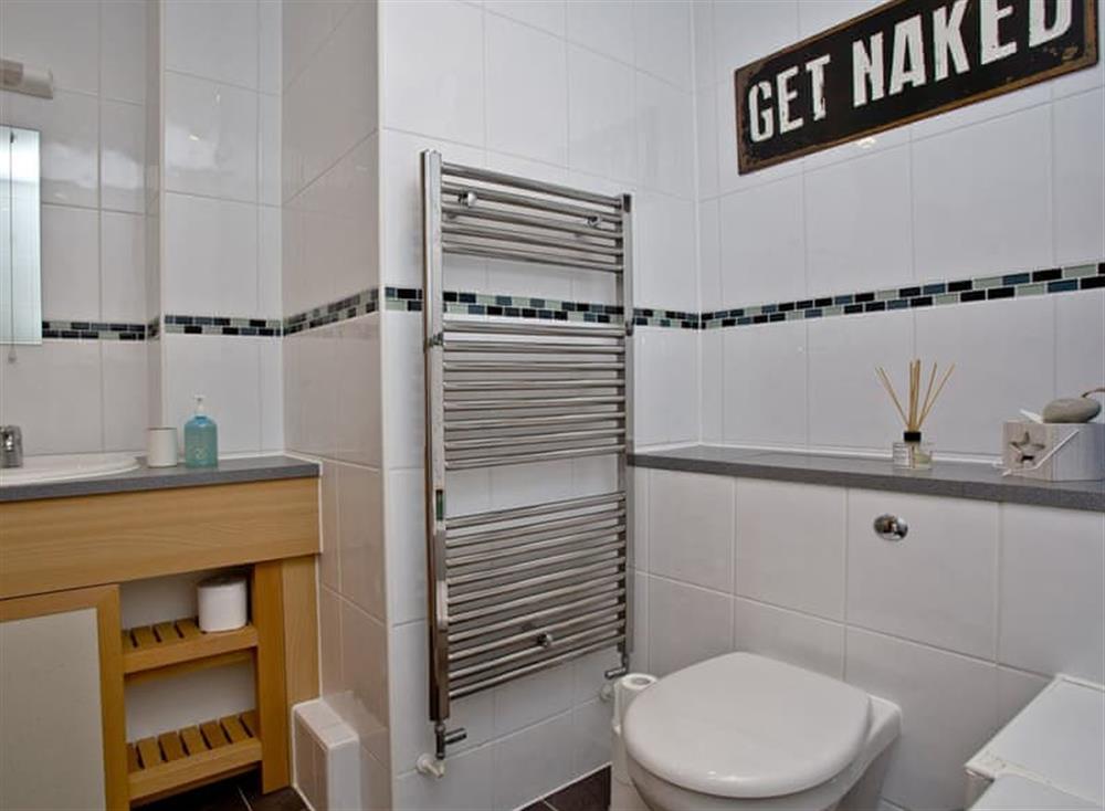 Bathroom at Glimpse in 36 Bredon Court, Newquay