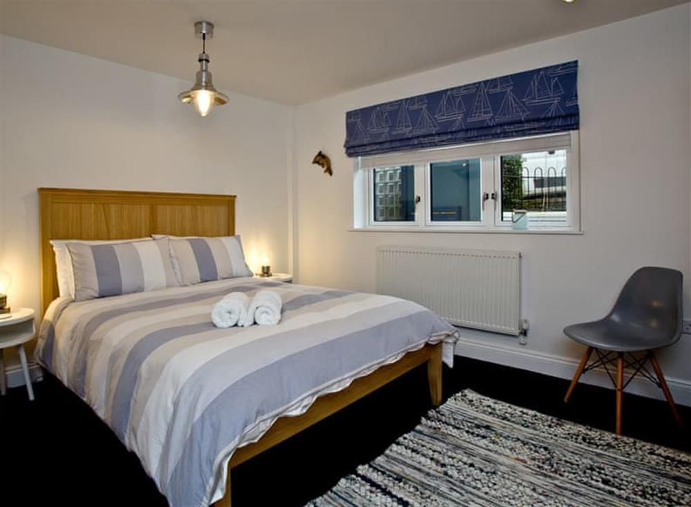 Double bedroom (photo 2) at Glimpse in 36 Bredon Court, Newquay