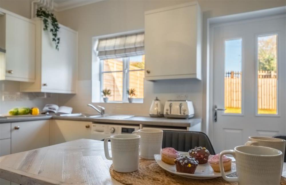 Ground floor: Breakfast bar option for a snack or coffee at Glimpse, Hunstanton