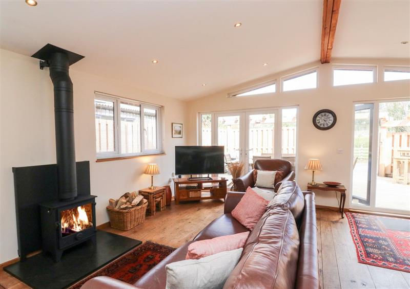 Enjoy the living room (photo 2) at Gloccamaura, Bovey Tracey