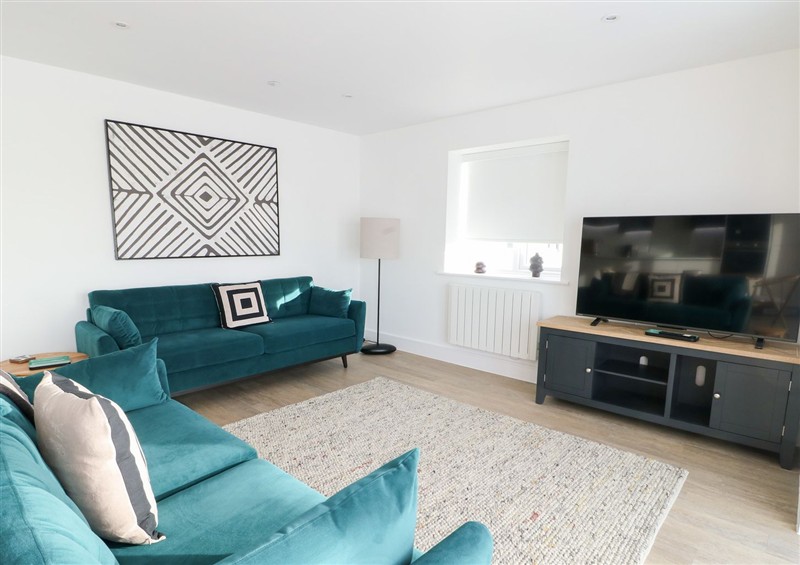 This is the living room at Glynllifon 4, Marian-glas near Benllech