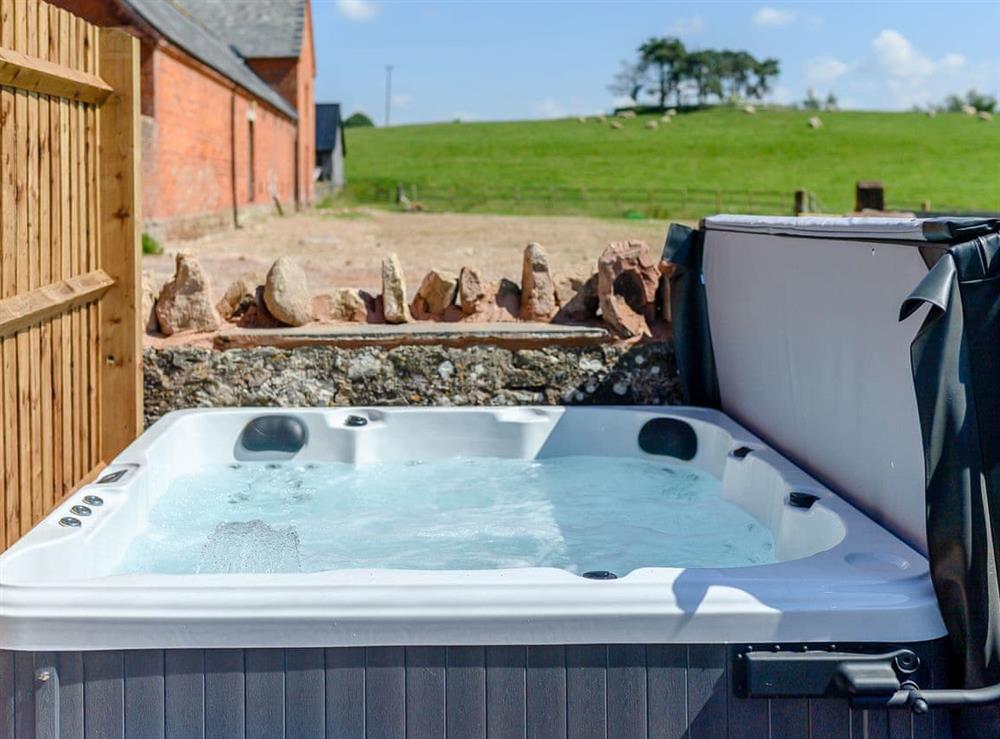 Hot tub (photo 2) at Go Cart Barn in Gloucester, Gloucestershire
