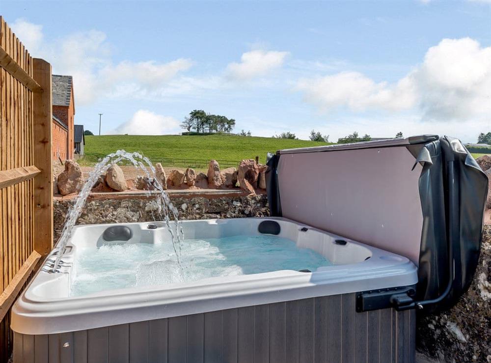 Hot tub at Go Cart Barn in Gloucester, Gloucestershire