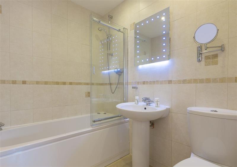 This is the bathroom at Godrevy View, Carbis Bay