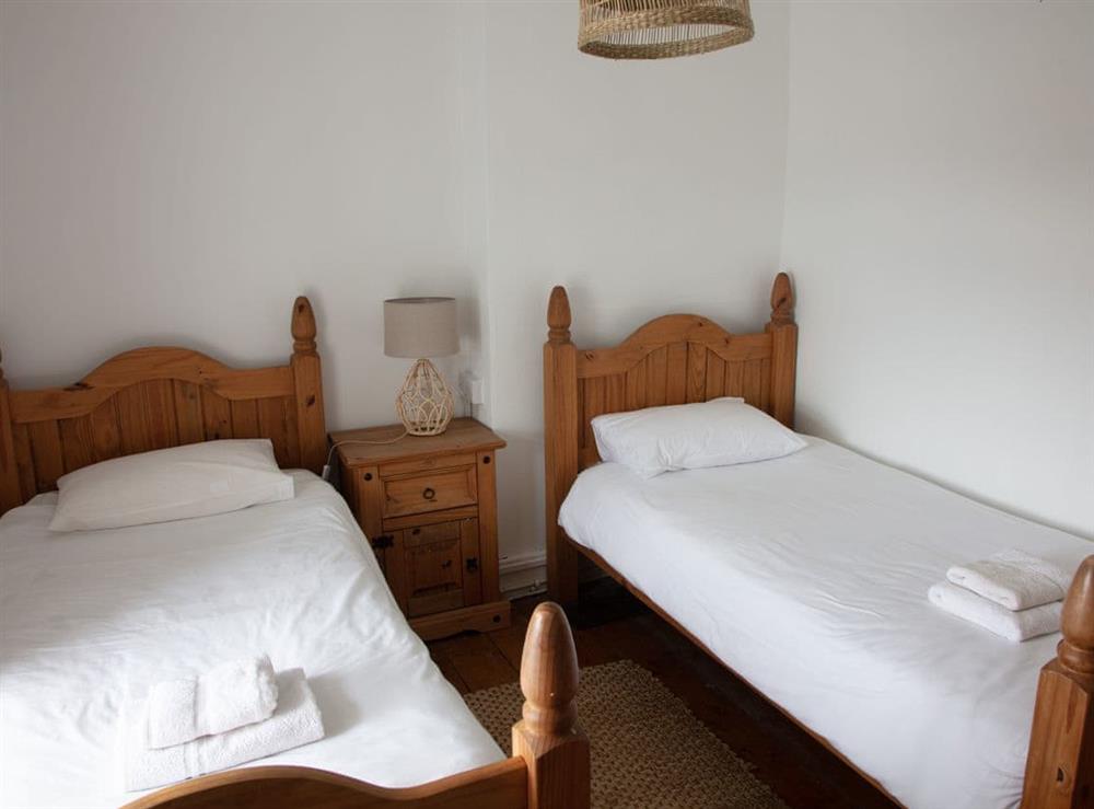 Twin bedroom at Golan in Clynnog Fawr, Gwynedd