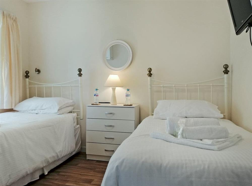 Twin bedroom at Marine Suite, 