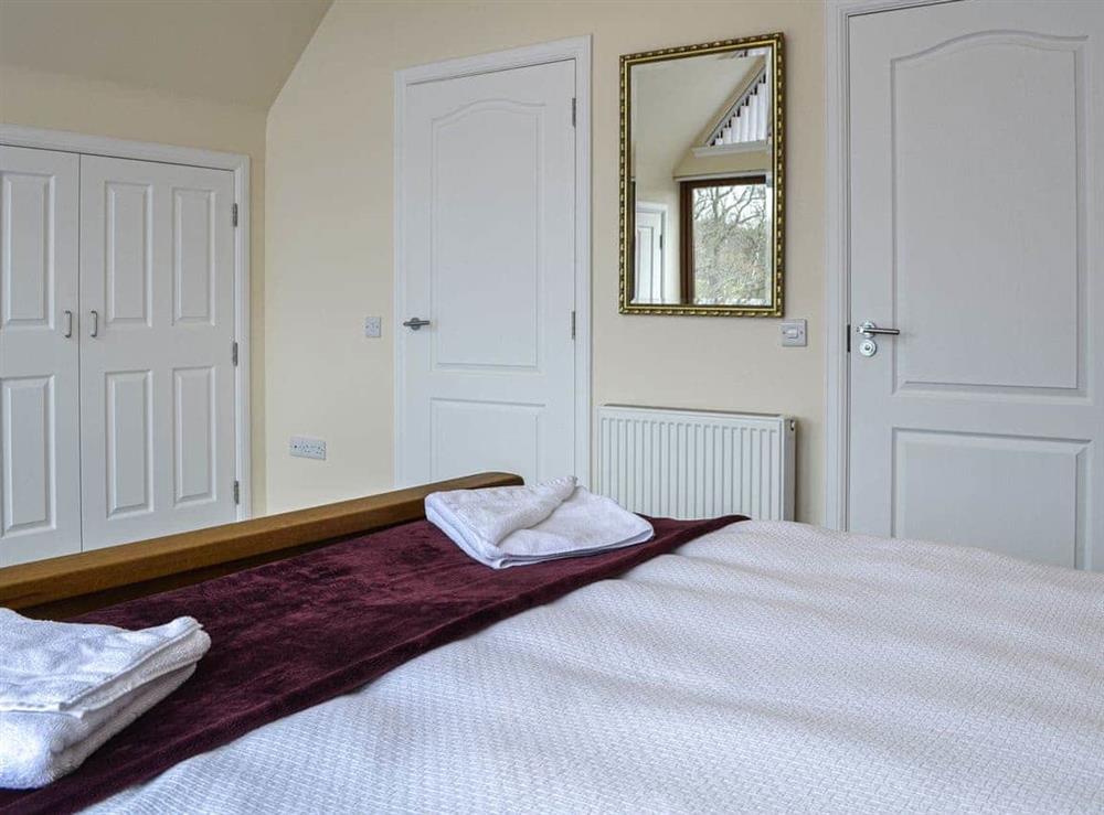 Double bedroom (photo 3) at Golf View in Aboyne, Aberdeenshire