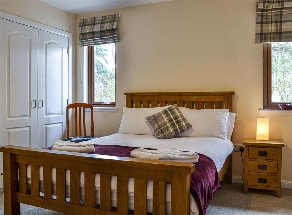 Double bedroom (photo 4) at Golf View in Aboyne, Aberdeenshire