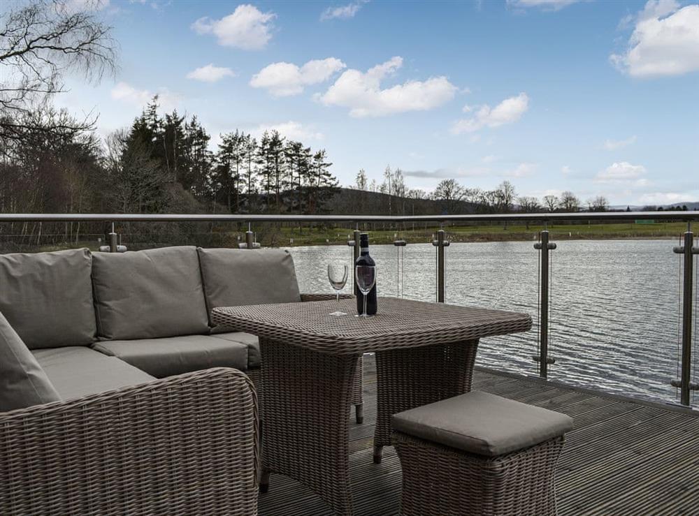 Sitting-out-area at Golf View in Aboyne, Aberdeenshire