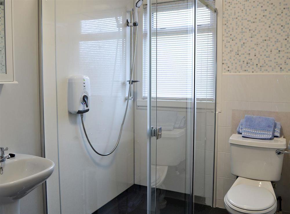 Shower room at Golf View in Monifieth, Dundee, Angus