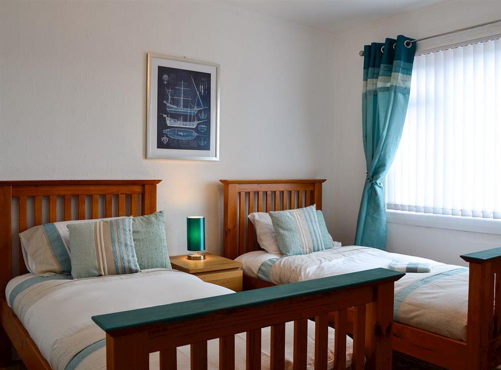 Twin bedroom (photo 2) at Golf View in Monifieth, Dundee, Angus