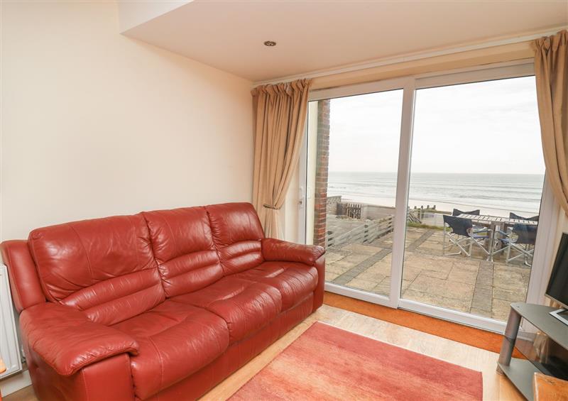 Relax in the living area at Golwg-Y-Mor, Tywyn