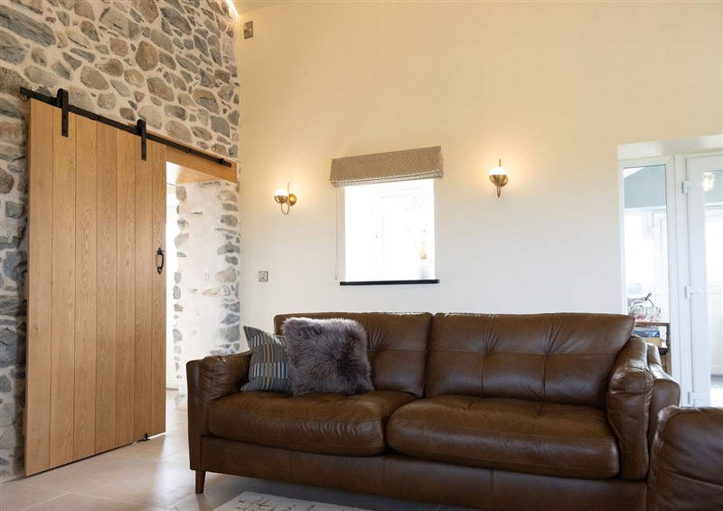 Inside Golygfa Cwrt